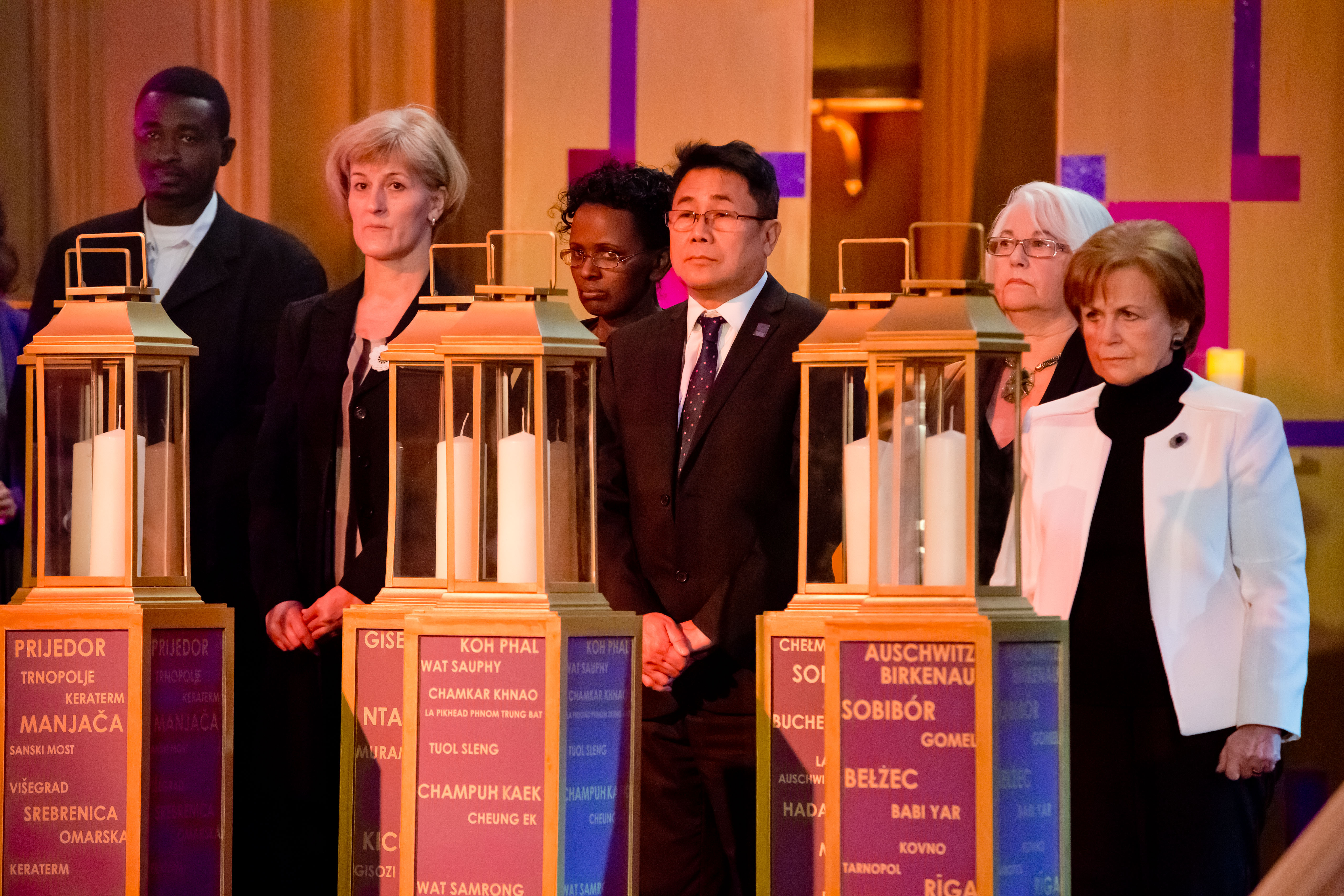 Holocaust Memorial Day Trust | UK Commemorative Ceremony for Holocaust ...
