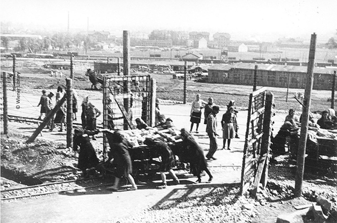 Slave labourers Krakow-Plaszow camp